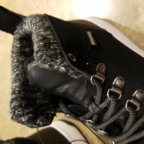 Weatherproof sneakerboot - Picture 8 of 11